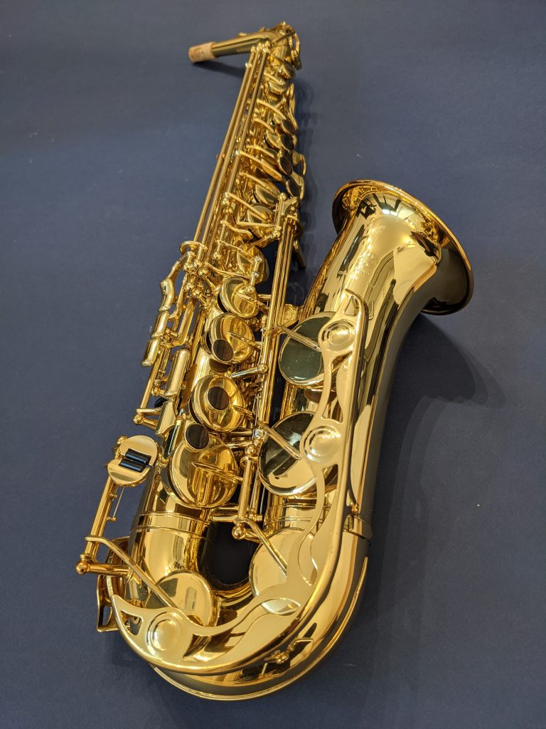 Retamponnage d'un saxophone Alto YAMAHA - Cordes et vents